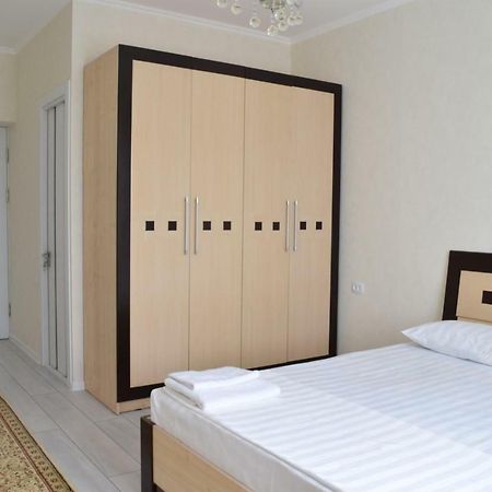 Hostel Sebzor Tashkent Esterno foto