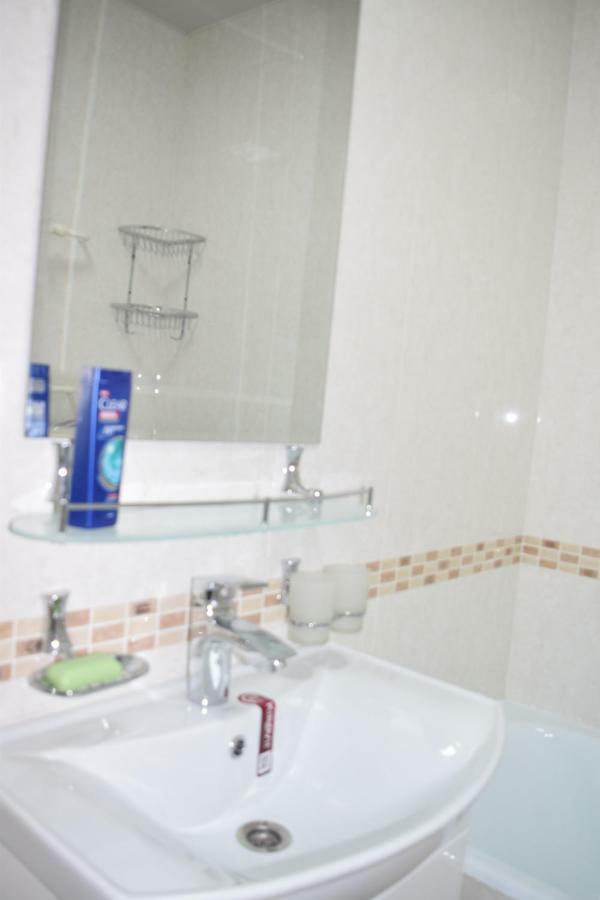 Hostel Sebzor Tashkent Esterno foto