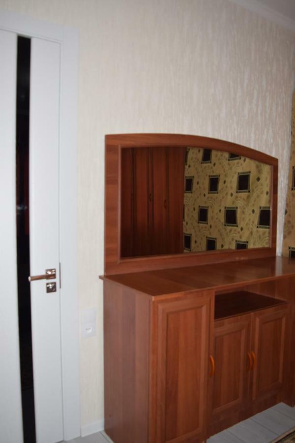 Hostel Sebzor Tashkent Esterno foto